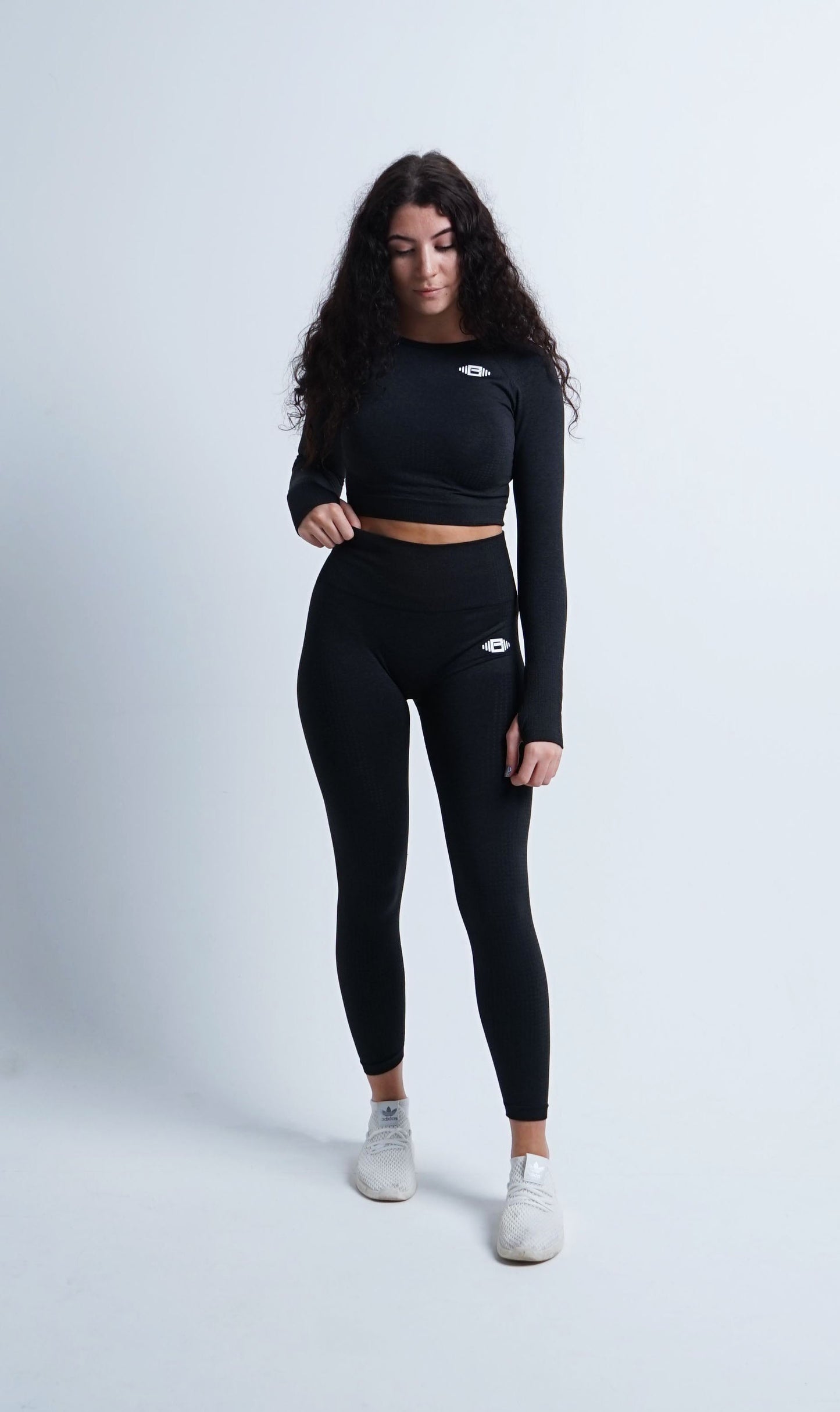 BuzzPhysique Roma Seamless Long Sleeve Crop Top - Black - Premium  from Buzz Physique - Just $22.00! Shop now at Buzz Physique